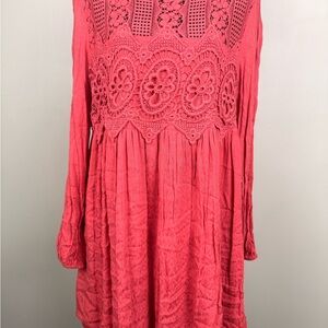 Jolt Crochet Yoke Long Sleeve Tunic - Coral